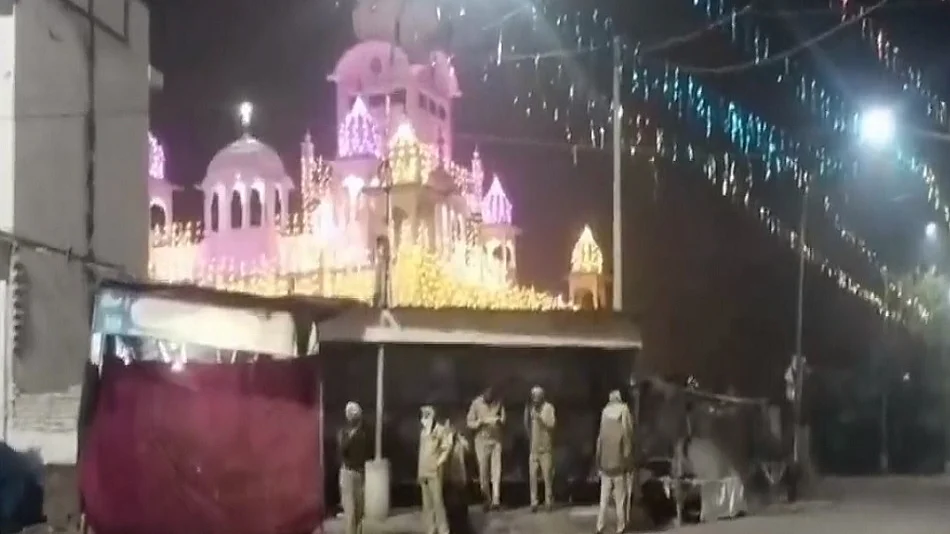 कपूरथला के गुरुद्वारे में निहंग सिखों के हमले एक पुलिसकर्मी की मौत, पांच घायल, तनाव का माहौल
