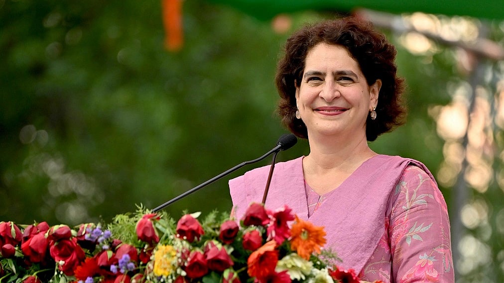 प्रियंका गांधी ने मतदान से पहले तेलंगाना के लोगों को दिया भरोसा