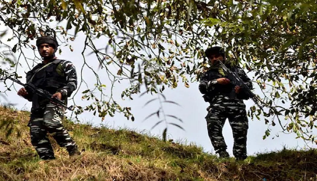 Chhattisgarh Election 2023: सुकमा में पुलिस और नक्सलियों के बीच फायरिंग, मतदान प्रभावित करने की कोशिश
