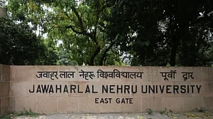 JNU ने प्रदर्शन के लिए छात्रों को जारी किए नोटिस, 2019 की घटना में 2023 में कार्रवाई से उठे सवाल