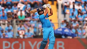 CWC 2023: आकाश चोपड़ा ने हिटमैन की जमकर की तारीफ, कहा- रोहित शर्मा पहले 10 ओवरों में मैच पलट देते हैं
