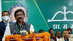 झारखंडः हेमंत सरकार ने राज्यकर्मियों को दिया दिवाली गिफ्ट, अब केंद्रीय कर्मियों के बराबर मिलेगा डीए