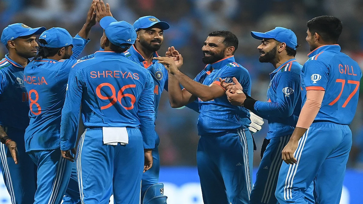 वर्ल्ड कप इतिहास में भारत की सबसे बड़ी जीत, श्रीलंका को 302 रन से रौंद  सेमीफाइनल में पहुंची टीम इंडिया