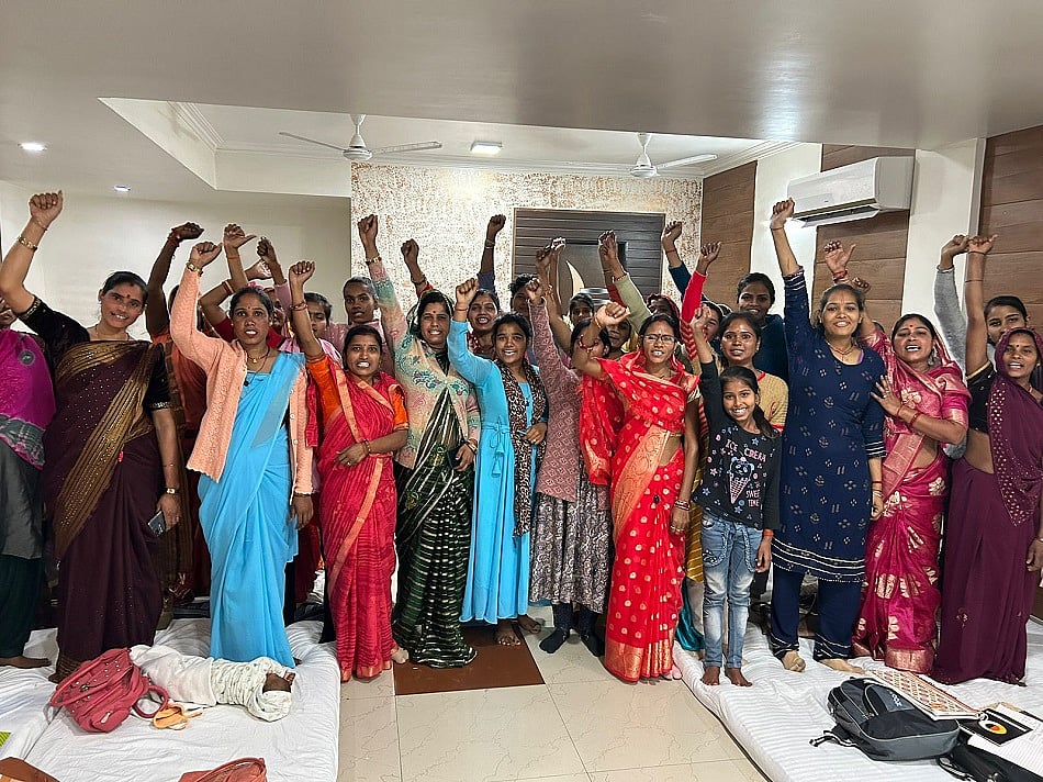 छतरपुर में जल-सखियों के प्रयासों ने बदली तस्वीर, जल संकट को खत्म करने की दिशा में जगी नई उम्मीद