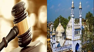 ज्ञानवापी विवादः एक बार फिर सर्वे रिपोर्ट दाखिल नहीं कर पाई ASI, कोर्ट ने दिया और एक सप्ताह का समय