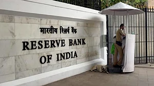 अर्थतंत्र की खबरें: RBI गवर्नर शुक्रवार को पेश करेंगे मौद्रिक नीति समीक्षा और रियल एस्टेट कंपनियों ने इसकी लगाई उम्मीद