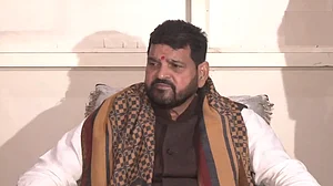 कुश्ती संघ भंग होने पर बृजभूषण सिंह की आई पहली प्रतिक्रिया, जानें क्या कहा?