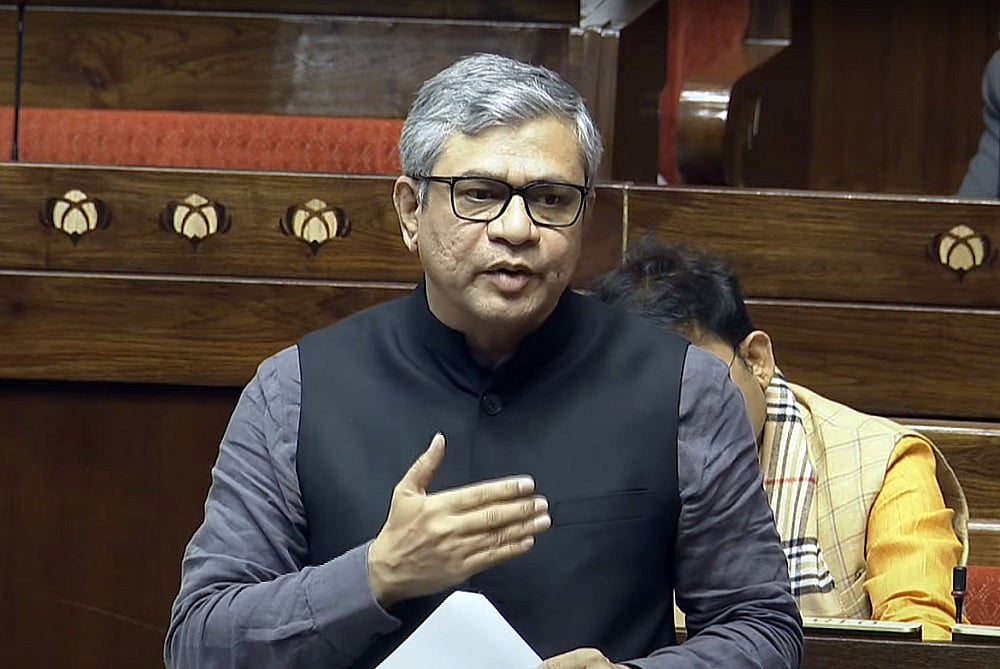 दूरसंचार विधेयक राज्यसभा से पारित, फ्रॉड करने वालों को 3 साल की सजा, 50 लाख जुर्माने का प्रावधान