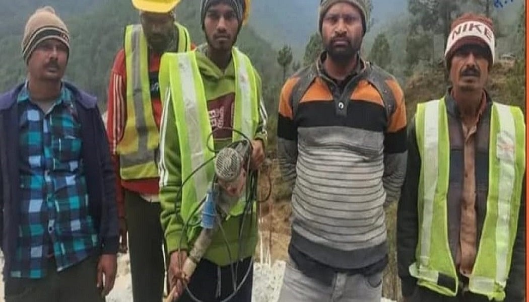 उत्तराखंड कांग्रेस के सभी विधायक रैट माइनर्स को देंगे एक माह का वेतन, जान पर खेलकर सुरंग से श्रमिकों को बचाया था