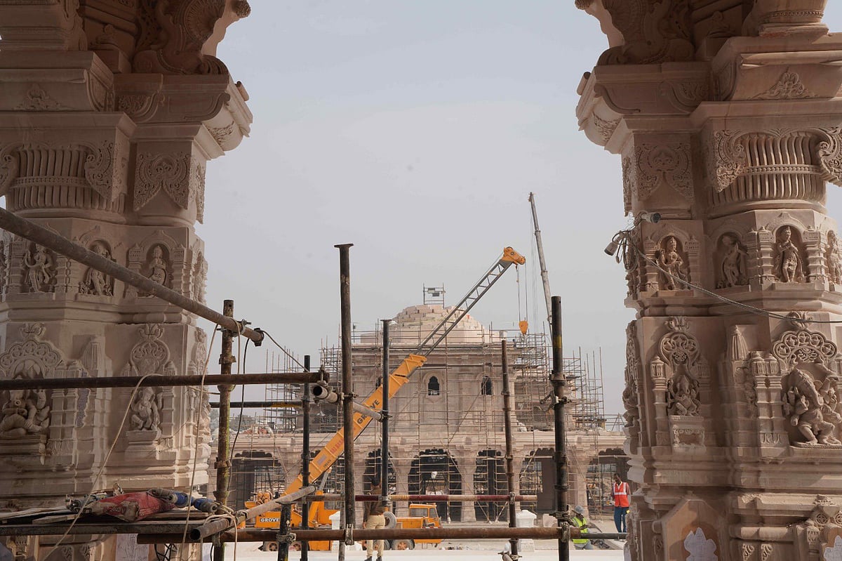 'सपा को न भेजा जाए प्राण-प्रतिष्ठा का आमंत्रण', बीजेपी सांसद सुब्रत के बयान पर शिवपाल ने किया पलटवार