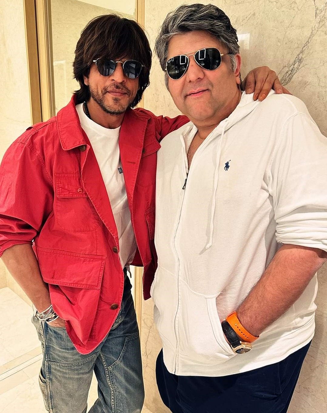 सिनेजीवन: शाहरुख के खास दोस्त ने 'डंकी' को लेकर की भविष्यवाणी और ‘सालार’ की रिलीज से पहले प्रभास ने दिया सरप्राइज 