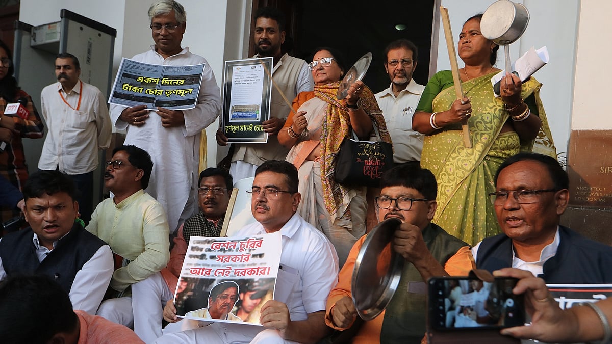 बंगाल: राष्ट्रगान अपमान मामले में 12 BJP विधायकों की बढ़ी मुश्किलें, कोलकाता पुलिस ने पूछताछ के लिए बुलाया
