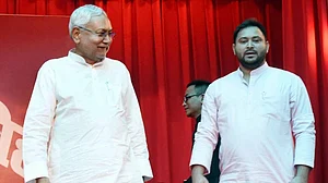 बिहार: नीतीश सरकार ने 4 लाख नियोजित शिक्षकों को दिया नए वर्ष का तोहफा, मिलेगा राज्यकर्मी का दर्जा