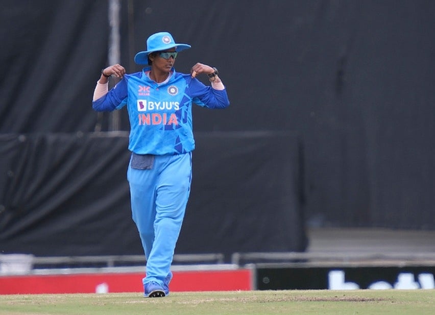 खेल: दीप्ति, तितास ने महिला T20 रैंकिंग में लगाई लंबी छलांग और ICC ने केपटाउन टेस्ट की खराब पिच पर सुनाया ये फैसला
