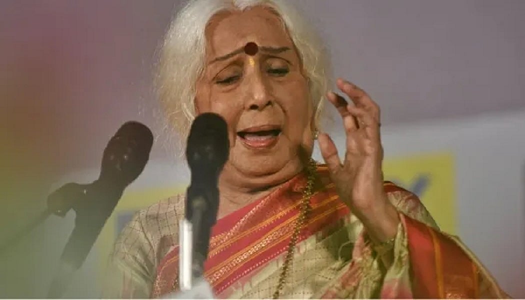 सिनेजीवन: महेश बाबू ने गुंटूर कारम से बॉक्स ऑफिस पर तबाही और फिल्म इंडस्ट्री को एक और बड़ा झटका, इस सिंगर का निधन