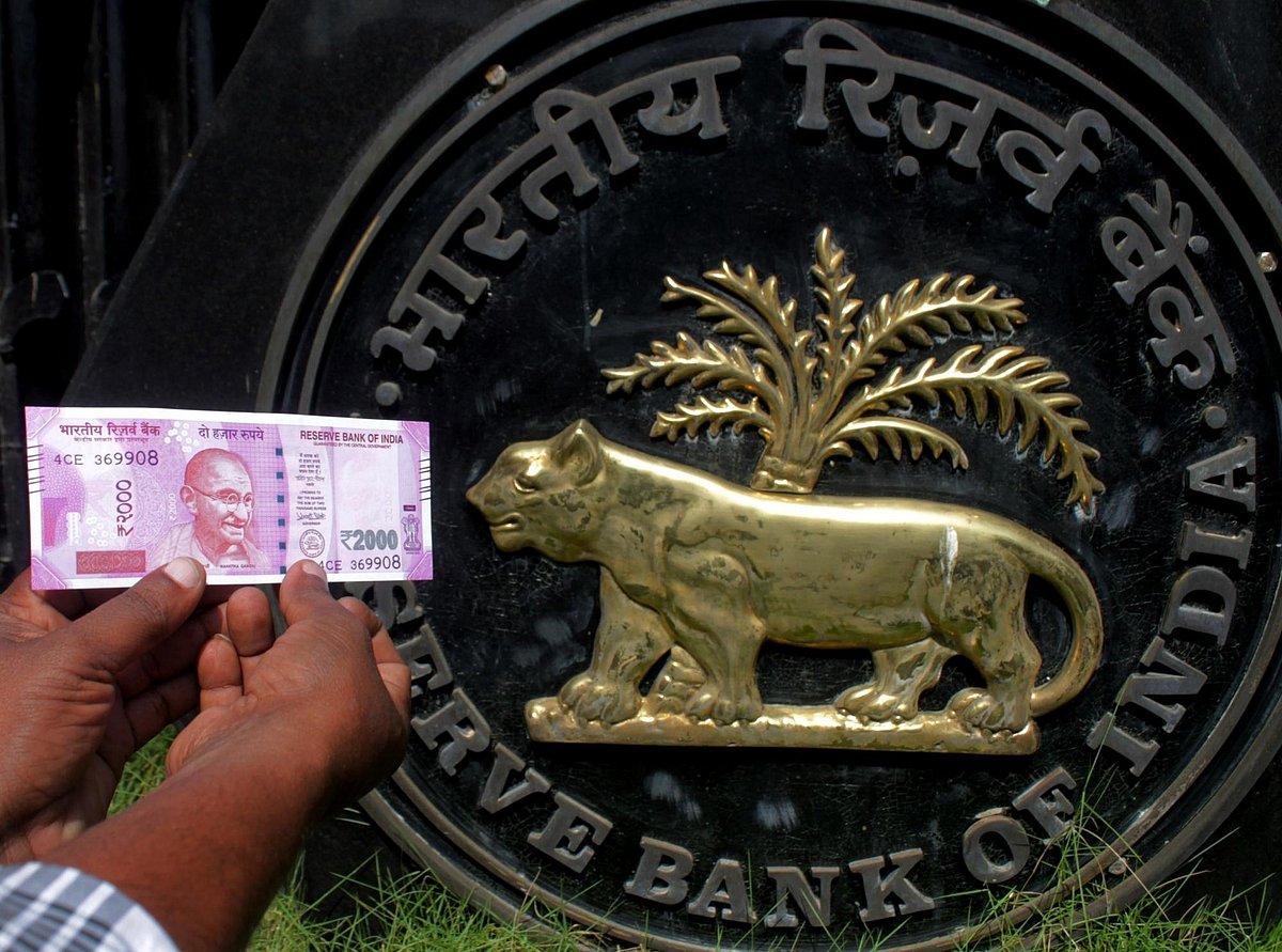 अर्थ जगत: 2,000 रुपए के 97.38 फीसदी नोट वापस आ गए और अप्रैल-दिसंबर में जीएसटी कलेक्शन 12 फीसदी बढ़ा