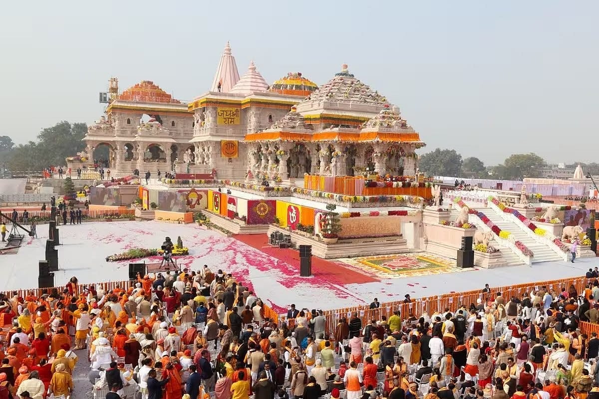 राम पुनियानी का लेखः भारत की आत्मा, संविधान या भगवान राम !