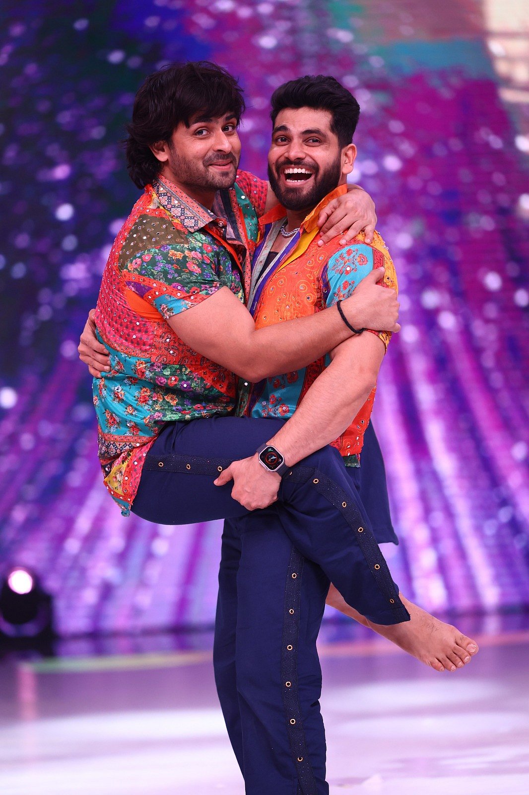 सिनेजीवन: अजय देवगन की 'रेड 2' की रिलीज डेट का ऐलान और 'फाइटर' का नया गाना 'हीर आसमानी' इस दिन होगा रिलीज 