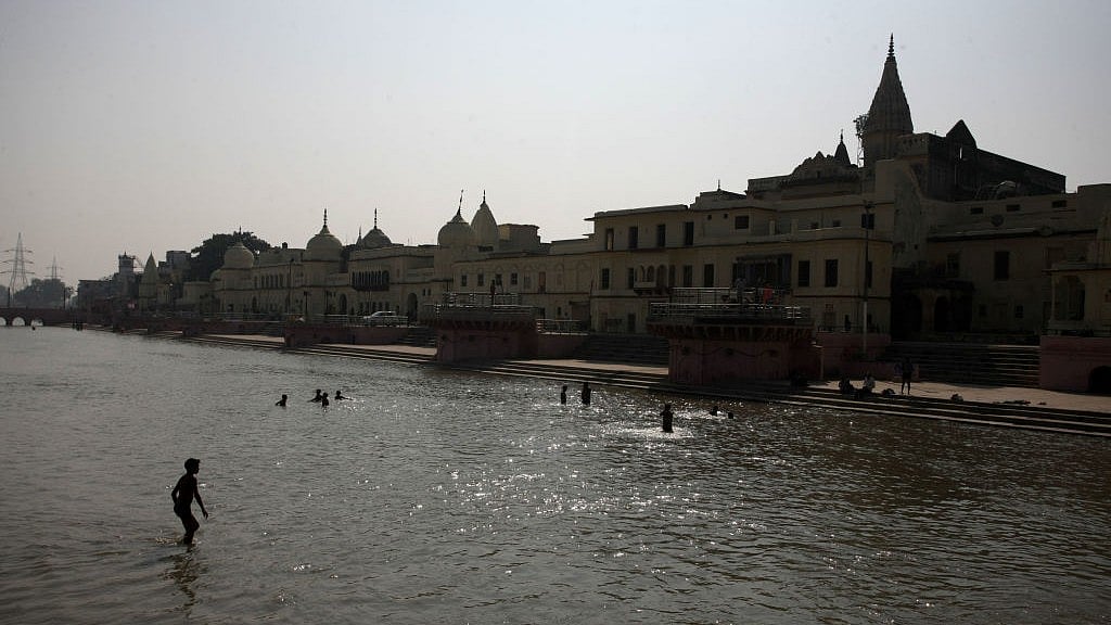 अयोध्या स्थित सरयू इस नगरी की हर घटना की मूक साक्षी रही है है (फोटो : Getty Images)
