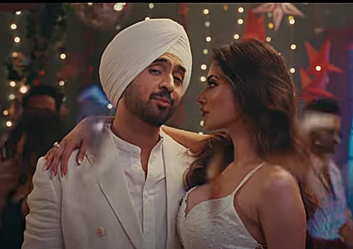 सिनेजीवन: अजय देवगन की 'रेड 2' की रिलीज डेट का ऐलान और 'फाइटर' का नया गाना 'हीर आसमानी' इस दिन होगा रिलीज 