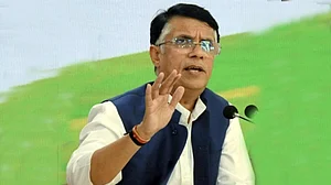 'वन नेशन, वन इलेक्शन'..., महाराष्ट्र, झारखंड में चुनाव की घोषणा न होने पर पवन खेड़ा ने पीएम मोदी पर कसा तंज