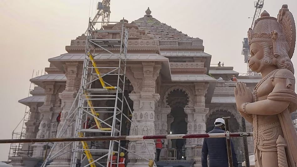 अयोध्या: चंपत राय ने रामलला के गर्भ गृह में प्रवेश को लेकर दिया बड़ा अपडेट, बताया कब विराजेगी राम लला की मूर्ति?