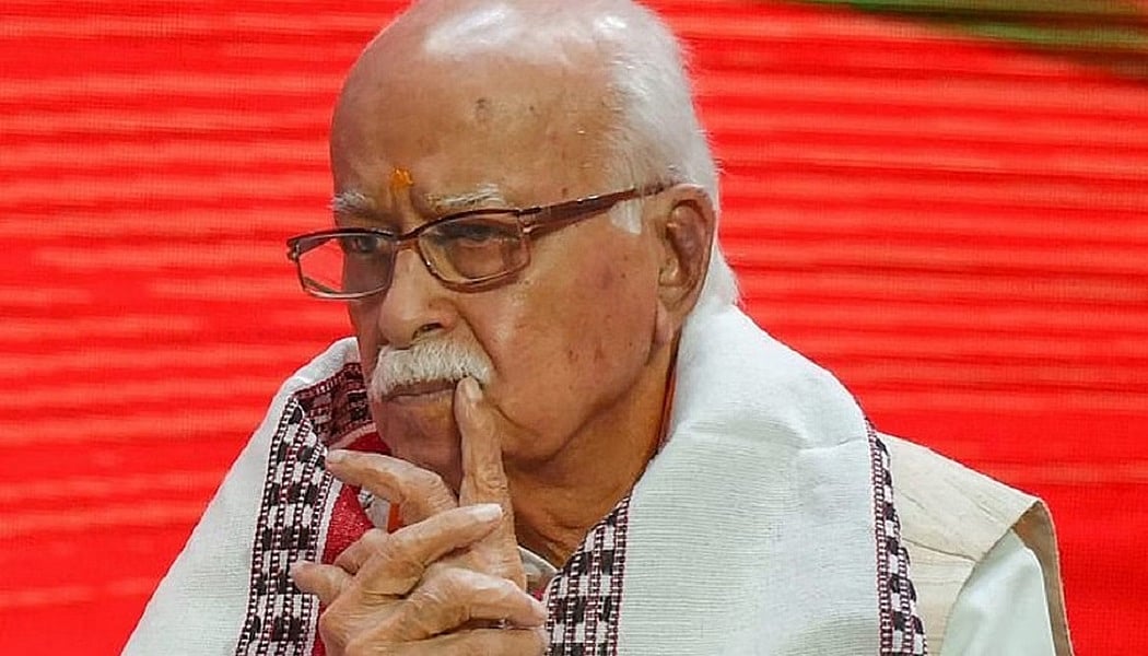 BJP के वरिष्ठ नेता लालकृष्ण आडवाणी की अचानक बिगड़ी तबीयत, अपोलो अस्पताल में हुए भर्ती