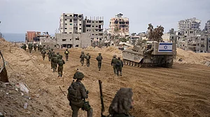 Israel Hamas War: इजराइल की करीब एक लाख सेना गाजा पर कब्जे को तैयार, जानिए क्या है पीएम नेतन्याहू का प्लान