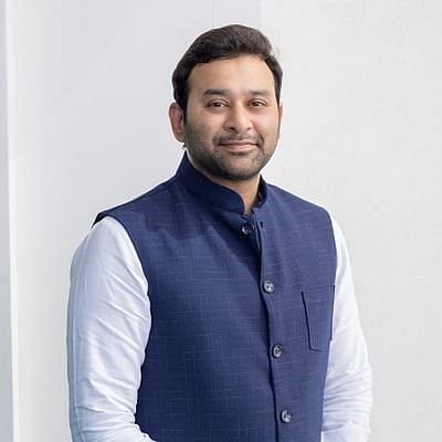 तेलंगाना BJP को झटका, पूर्व मंत्री मुकेश गौड़ के बेटे ने ने दिया इस्तीफा, पार्टी पर लगाए गंभीर आरोप