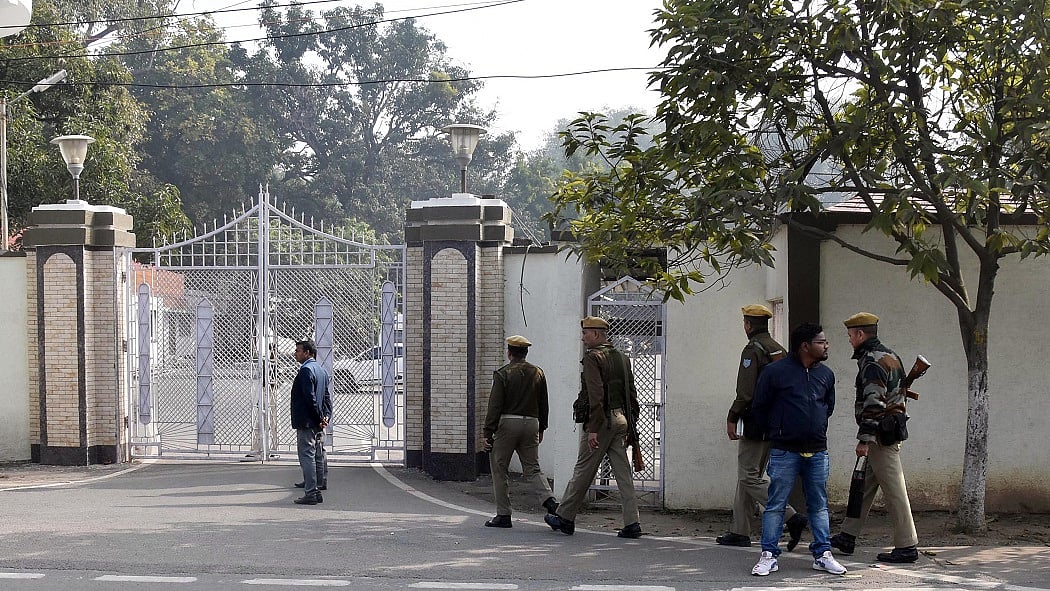 झारखंड में सीएम आवास इलाके में CRPF की एंट्री पर बवाल, क्या राष्ट्रपति शासन की थी साजिश?