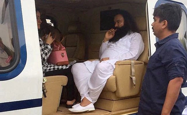 बलात्कार और हत्या के दोषी राम रहीम को 4 साल में नौवीं बार मिला पैरोल,  50 दिन रहेगा जेल से बाहर 