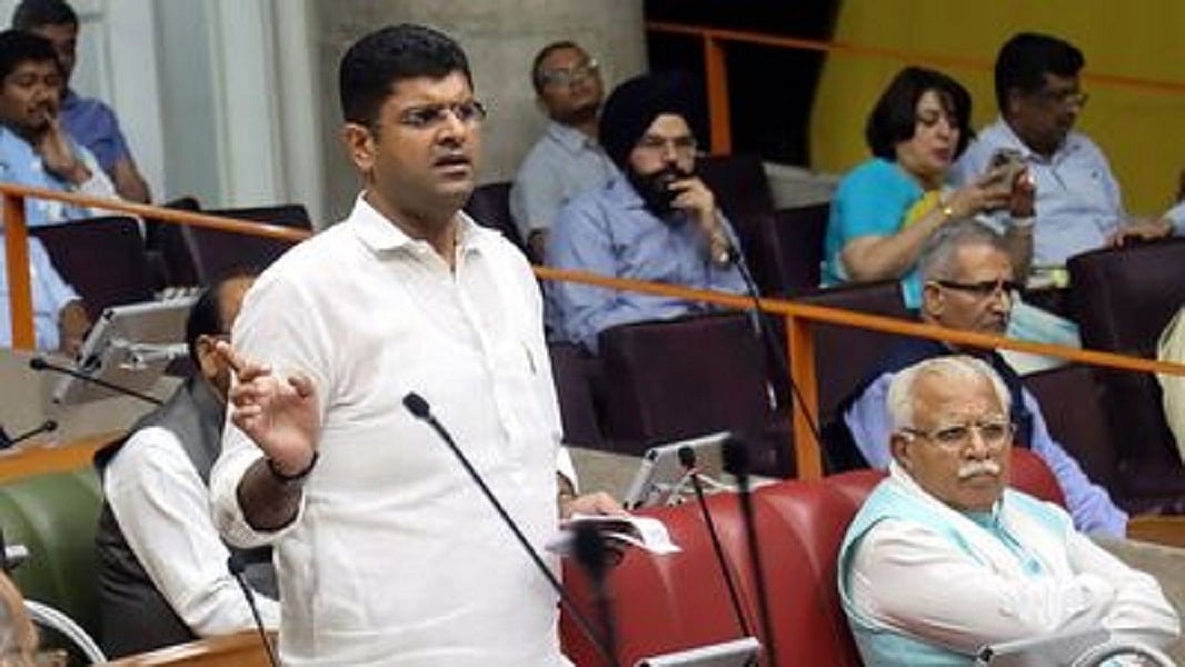 हरियाणा विधानसभाः अपने ही विधायक ने BJP-JJP सरकार की उधेड़ी बखिया, दुष्‍यंत पर बोला हमला, BJP ने लिए मजे