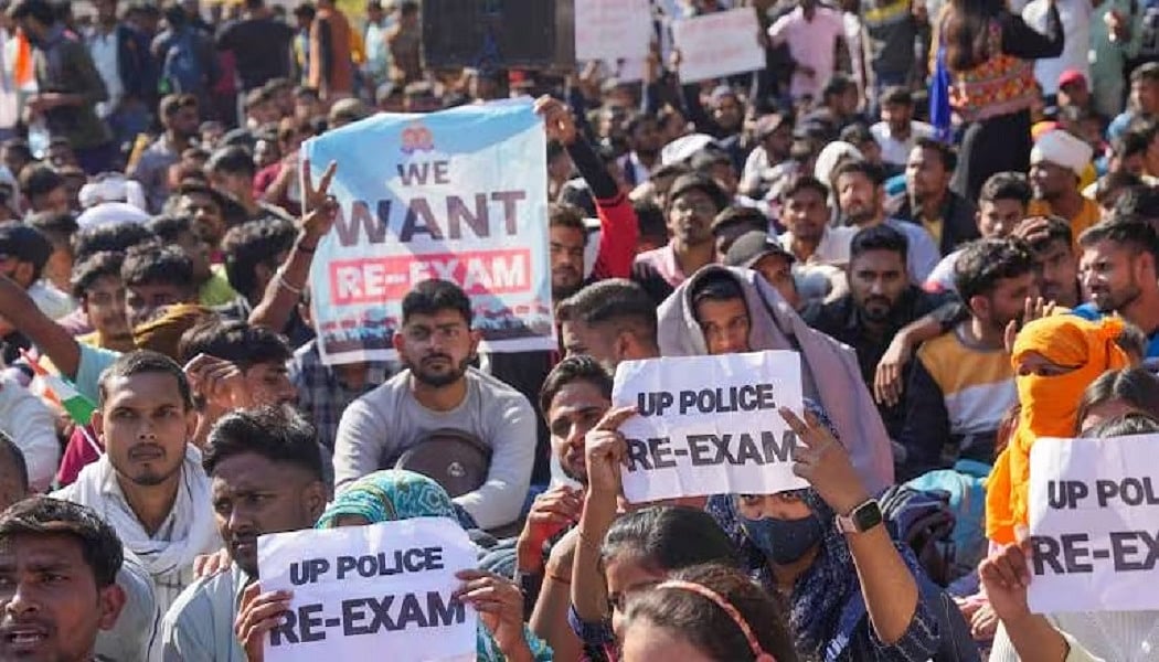 UP Police Exam Cancelled: रद्द हुई यूपी पुलिस सिपाही भर्ती परीक्षा, अभ्यर्थियों के प्रदर्शन के बाद योगी को लेना पड़ा फैसला