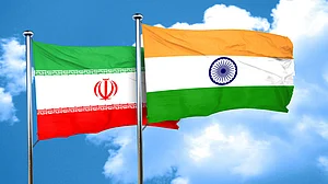 दुनिया: ईरान ने भारतीय पर्यटकों के लिए वीजा की जरूरत खत्म और IMF ने पाकिस्तान के प्रस्तावों को लेकर नरम रुख अपनाया