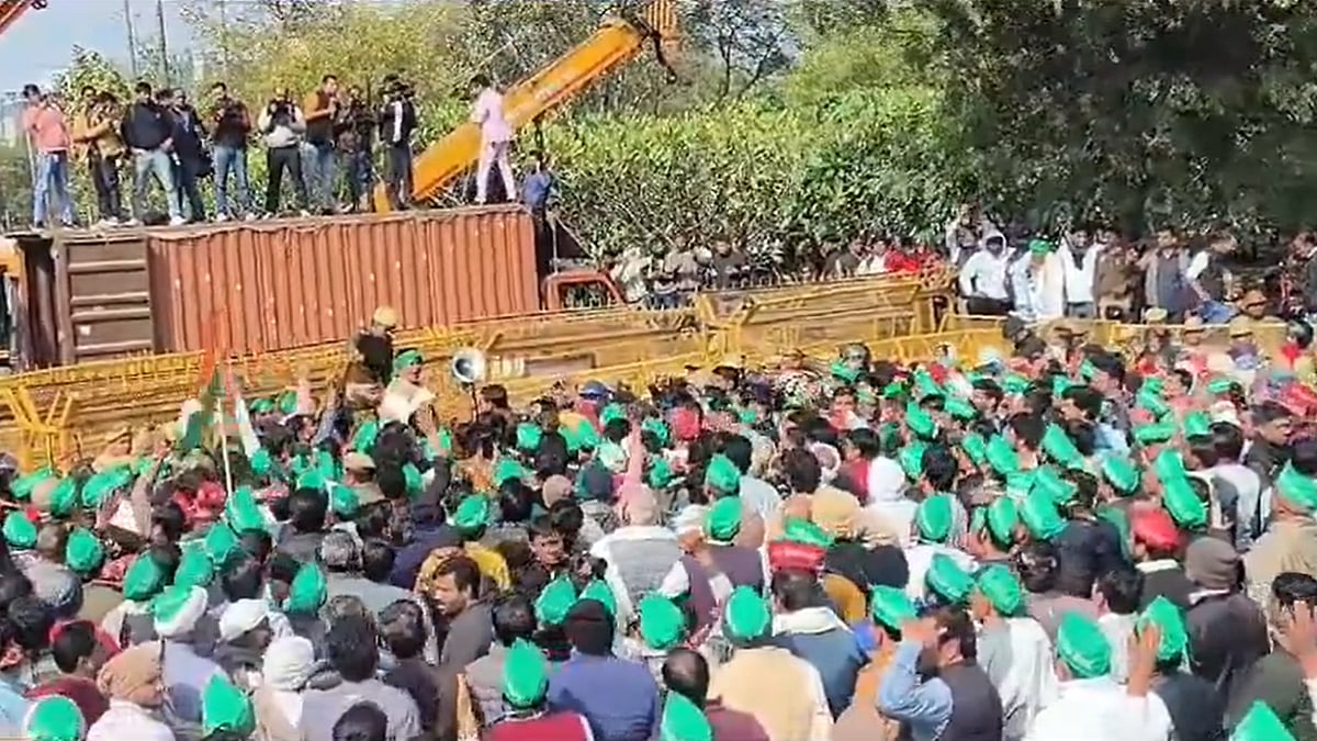 किसान संसद मार्च पर अड़े।
