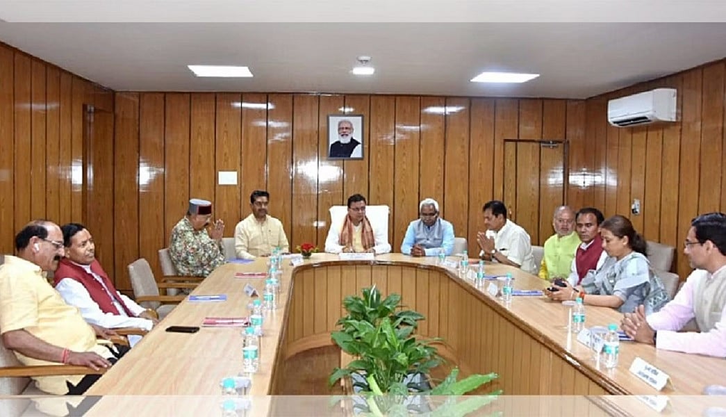 उत्तराखंडः धामी कैबिनेट ने समान नागरिक संहिता पर रिपोर्ट को दी मंजूरी, अब विधानसभा में होगा पेश
