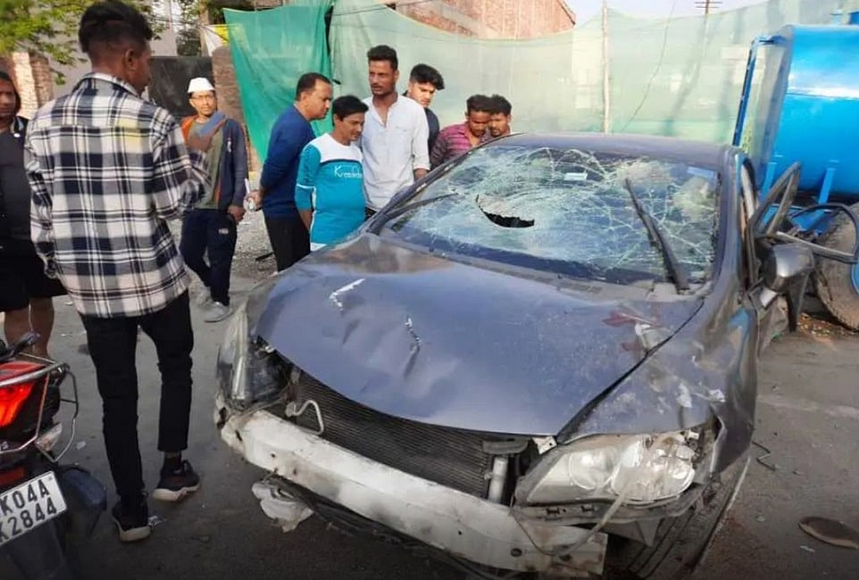 हल्द्वानी में होली का जश्न मातम में बदला, बेकाबू कार कूड़ेदान से टकराई, तीन लोगों की मौत, चार गंभीर घायल
