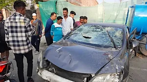 हल्द्वानी में होली का जश्न मातम में बदला, बेकाबू कार कूड़ेदान से टकराई, तीन लोगों की मौत, चार गंभीर घायल