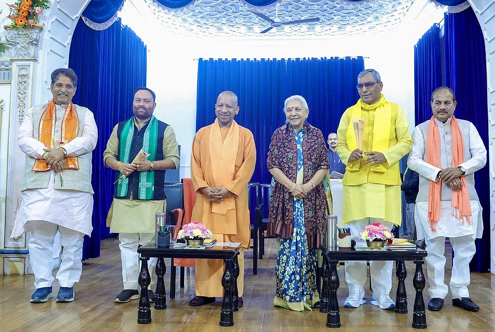 योगी सरकार के नए मंत्रियों को मिला विभाग, राजभर को पंचायती राज और अल्पसंख्यक का जिम्मा