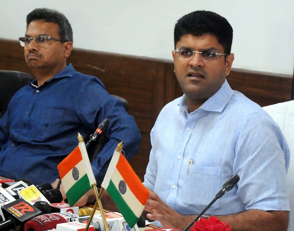 हरियाणा में BJP को बड़ा झटका, खट्टर सरकार में शामिल JJP ने अकेले लोकसभा चुनाव लड़ने का किया ऐलान
