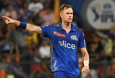 खेल जगत: MI को बड़ा झटका, स्टार खिलाड़ी शुरुआती मैच से हुआ बाहर और IPL 2024 में स्मार्ट रिप्ले सिस्टम पेश करेगा BCCI!