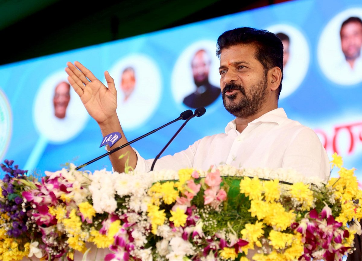 तेलंगाना: महिलाओं को आगे बढ़ने के लिए सरकार उठा रही हर आवश्यक कदम, सभी क्षेत्रों में समान अवसर और अधिकार देने की कोशिश