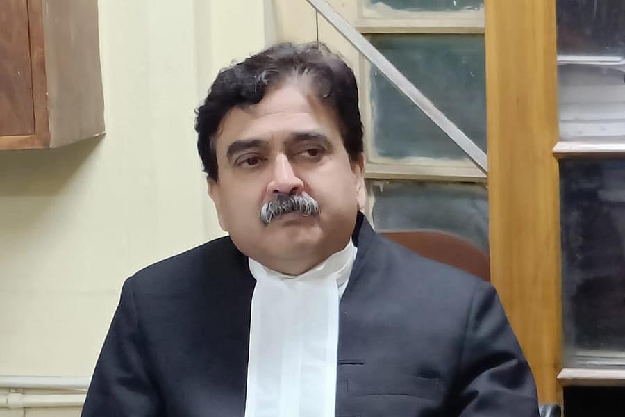 कलकत्ता हाईकोर्ट के जज अभिजीत गंगोपाध्याय देंगे इस्तीफा, राजनीति में जाने के दिए संकेत