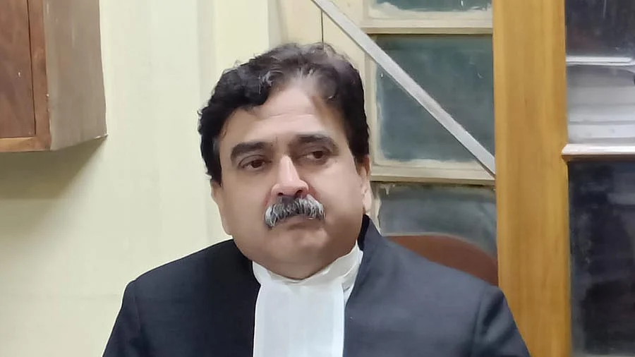 कलकत्ता हाईकोर्ट के जज अभिजीत गंगोपाध्याय देंगे इस्तीफा, राजनीति में जाने के दिए संकेत