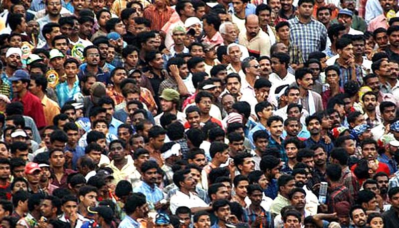 विष्णु नागर का व्यंग्य: मेरे प्यारे देशवासियो, मैं आपको अंधेरे में धकेलने के लिए तैयार हूं!