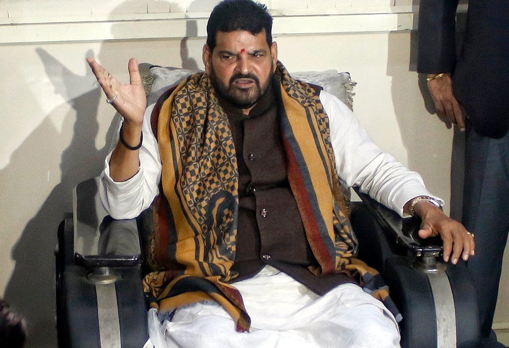 यौन उत्पीड़न मामले में बृजभूषण सिंह को बड़ा झटका, नए सिरे से जांच की मांग वाली याचिका खारिज