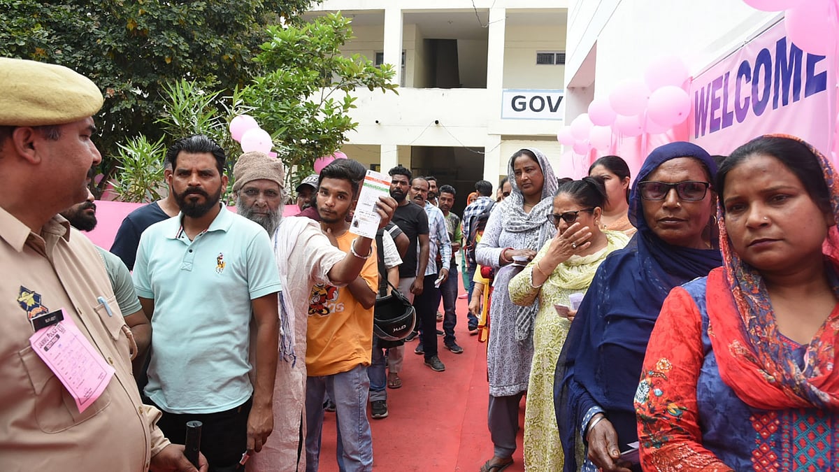 दूसरे चरण में लोकसभा की 88 सीटों पर चुनाव संपन्न