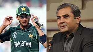 खेल: T20 विश्व कप नहीं खेलेंगे स्टोक्स और PCB चेयरमैन से मुलाक़ात के बाद भी नहीं निकला हल, अफरीदी अब भी नाराज