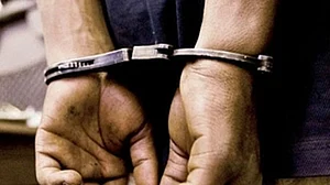 27 साल से पहचान छिपाकर 'संत' की तरह रह रहा था हत्या का आरोपी, पुलिस ने ऋषिकेश से ऐसे किया गिरफ्तार