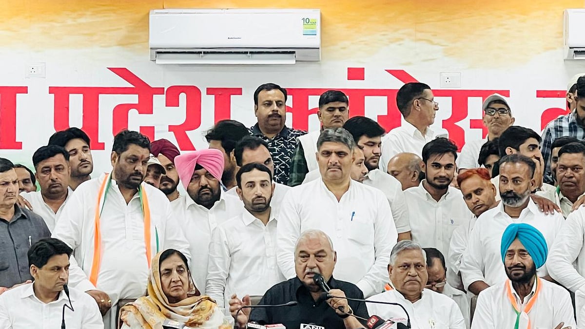 हरियाणाः JJP के पूर्व प्रदेश प्रमुख समेत अन्य नेता कांग्रेस में शामिल, हुड्डा बोले- राज्य की सभी 10 सीट जीतेंगे